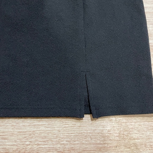 SHEIN Black Mini Skirt - Picture 4 of 4